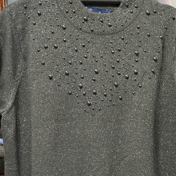Susan Graver Style XL Knit Short Sleeve Top W/ Embellished Beading Design Gray - Picture 2 of 6